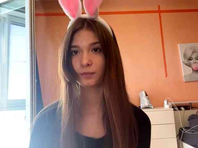 LydiaChey webcam