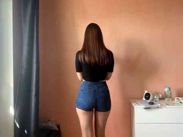 LydiaChey webcam