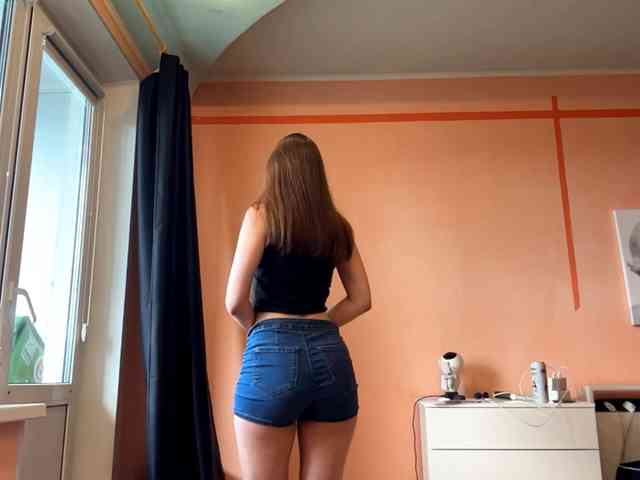 LydiaChey webcam