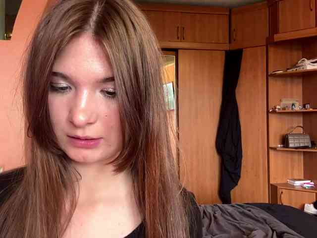 LydiaChey webcam