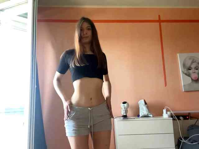 LydiaChey webcam