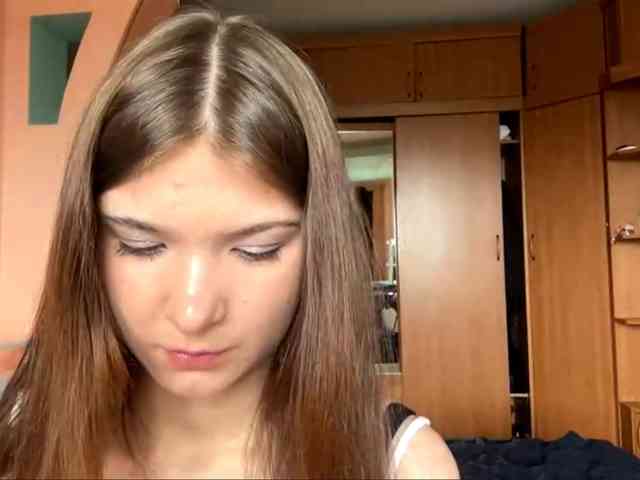 LydiaChey webcam