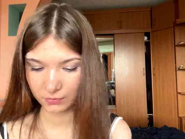 LydiaChey webcam