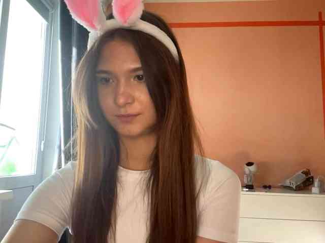 LydiaChey webcam
