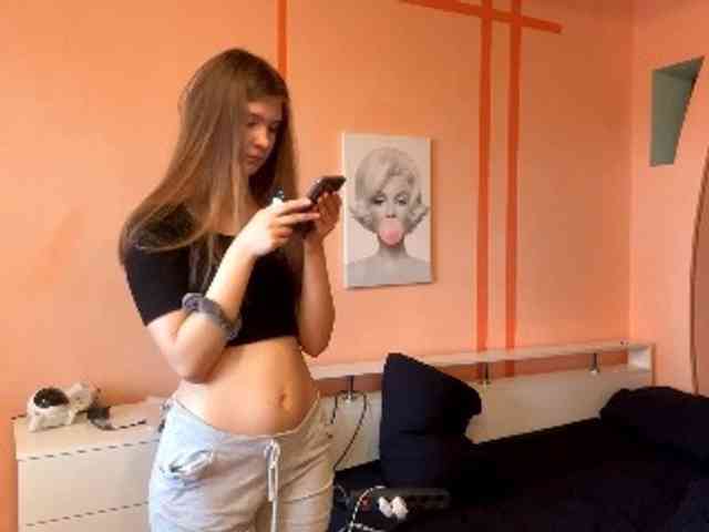 LydiaChey webcam