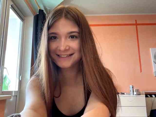 LydiaChey webcam