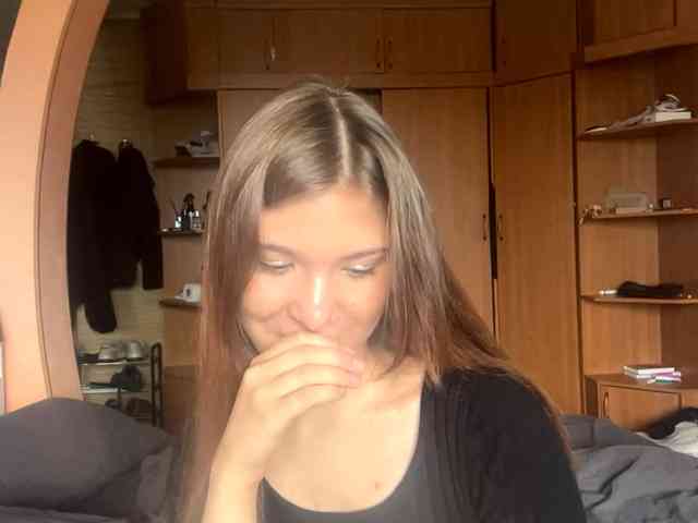 LydiaChey webcam