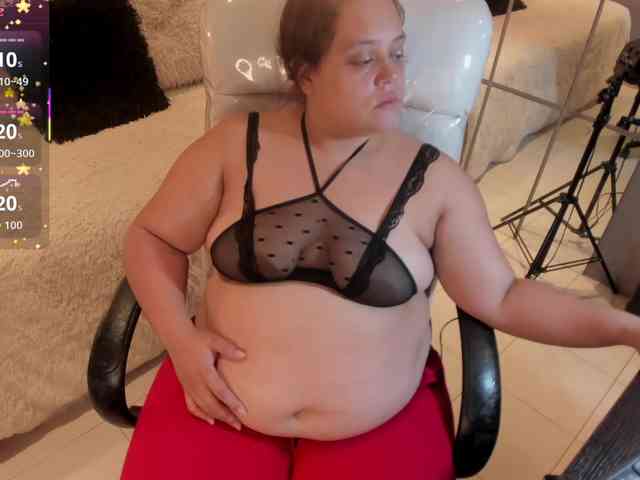 Zara-moon1 webcam