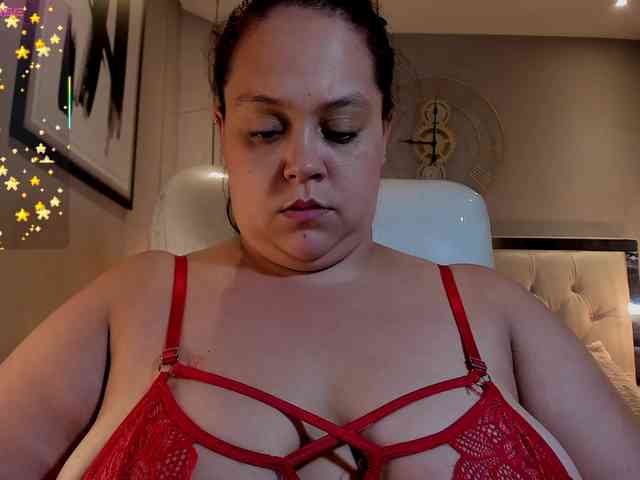 Zara-moon1 webcam