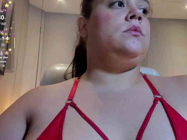 Zara-moon1 webcam
