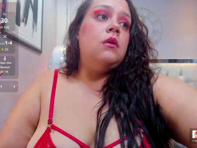 Zara-moon1 webcam