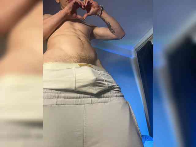 dzrt Sex Cam Show