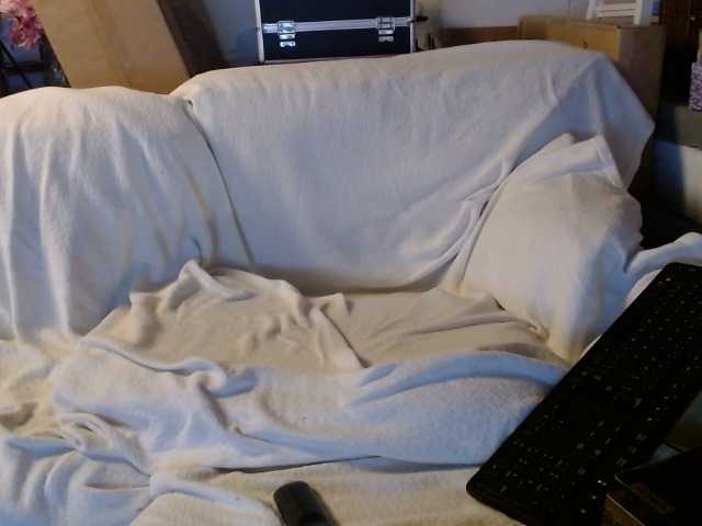BeachyMilf live cam on BongaCams