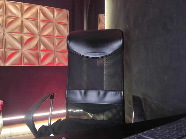 connywells live sex