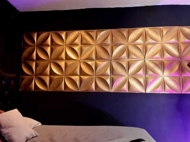connywells live cam preview