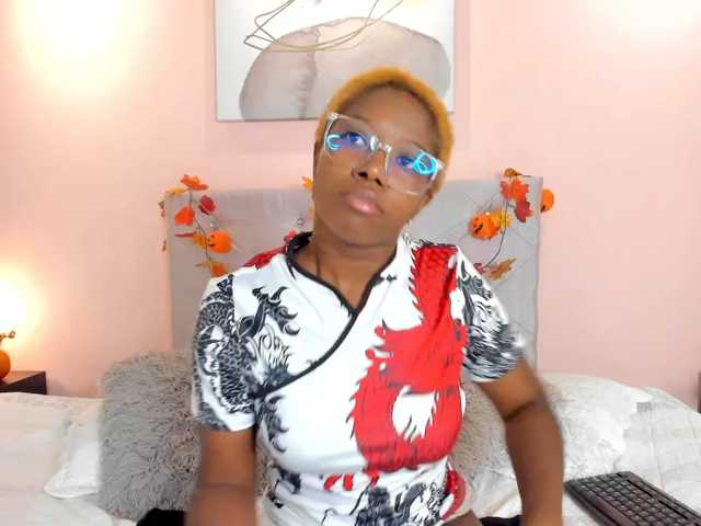 connywells live cam on BongaCams