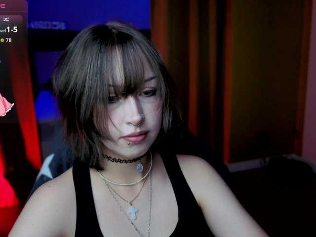RezeBomb live cam on BongaCams