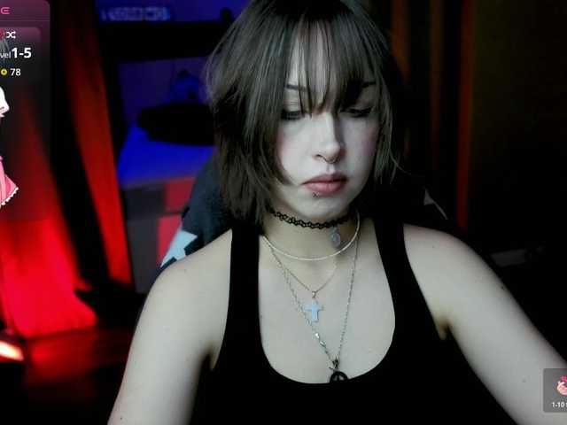 RezeBomb live cam on BongaCams