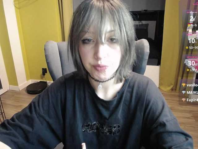 RezeBomb live cam on BongaCams