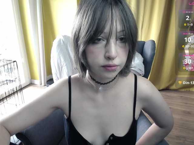 RezeBomb live cam