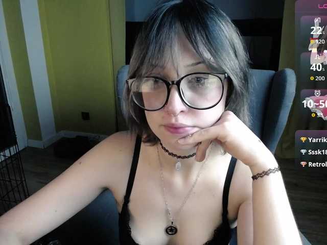RezeBomb live cam on BongaCams