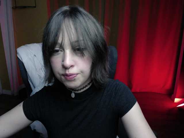 RezeBomb live cam on BongaCams