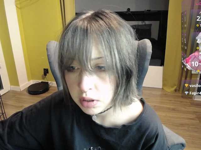 RezeBomb live cam on BongaCams