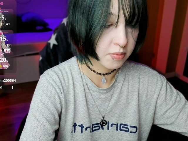 RezeBomb live cam on BongaCams