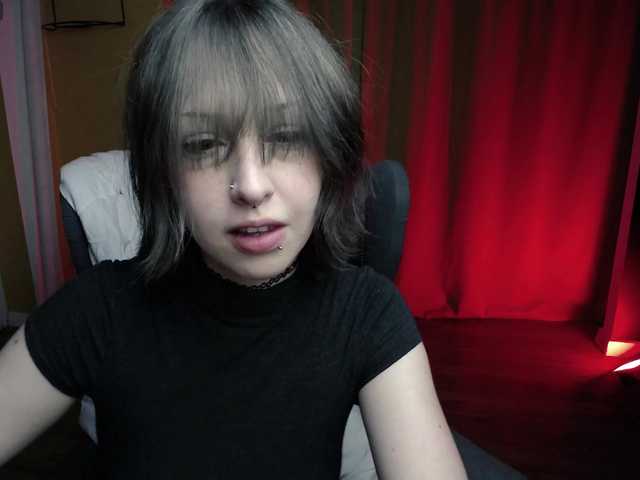 RezeBomb live cam on BongaCams