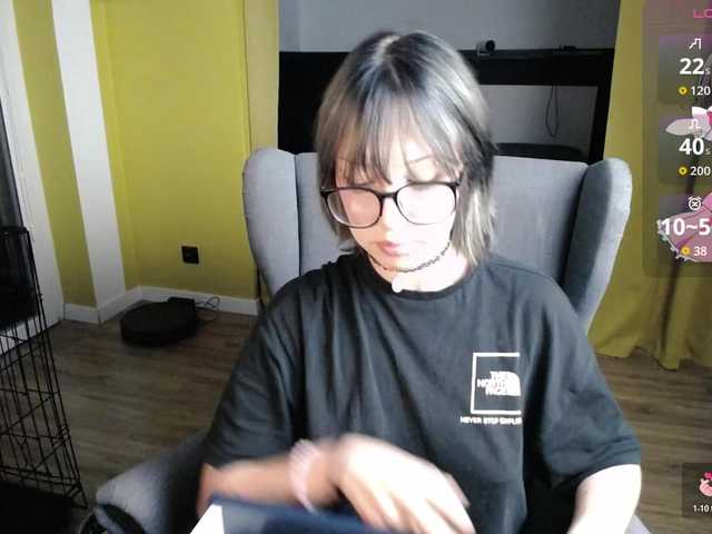 RezeBomb live cam on BongaCams