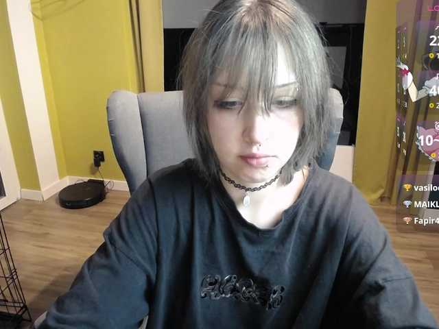 RezeBomb live cam on BongaCams