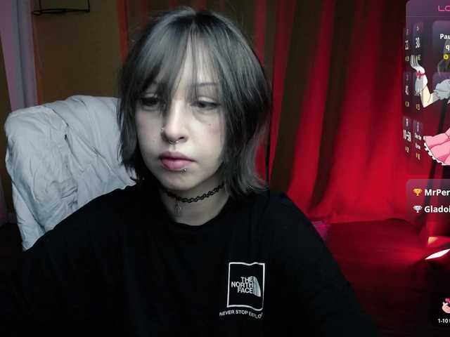 RezeBomb live cam on BongaCams
