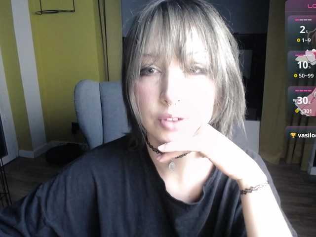 RezeBomb live cam on BongaCams