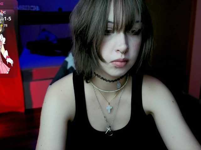 RezeBomb live cam