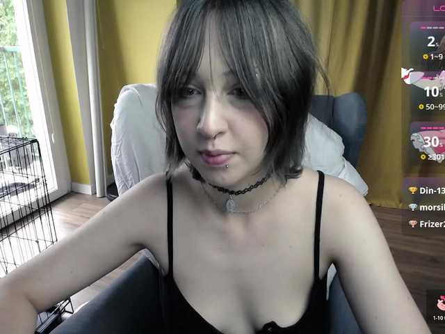 RezeBomb live cam on BongaCams