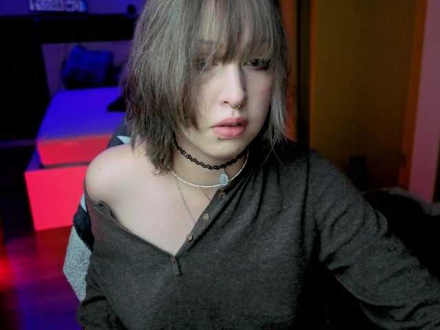 RezeBomb live cam on BongaCams