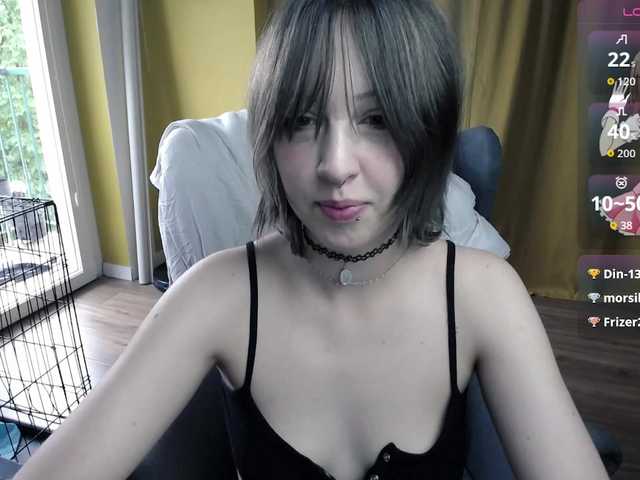 RezeBomb live cam on BongaCams