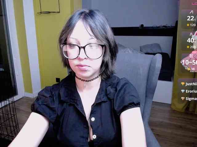 RezeBomb webcam