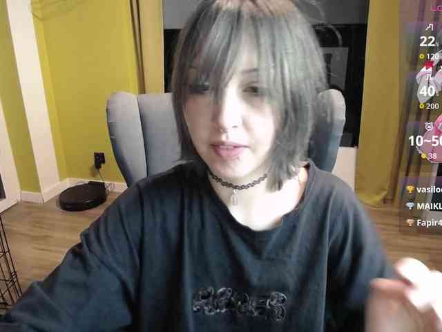 RezeBomb webcam