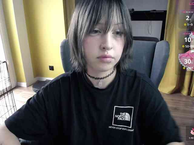 RezeBomb webcam