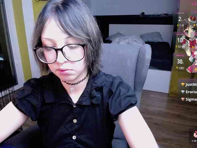 RezeBomb webcam