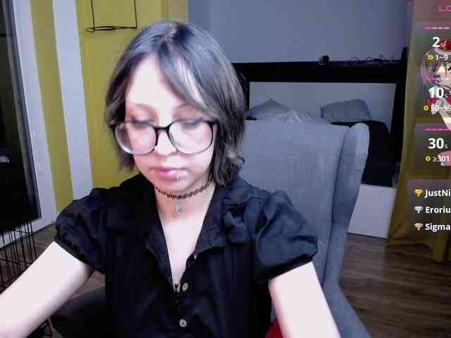 RezeBomb webcam