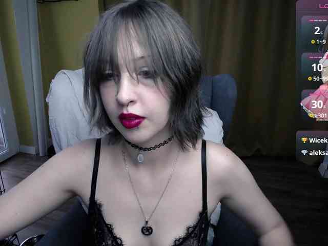 RezeBomb webcam