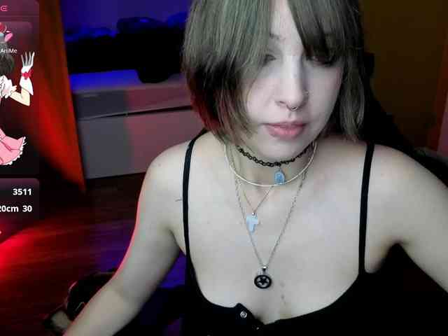 RezeBomb webcam