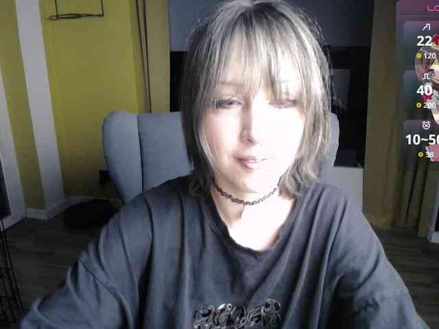 RezeBomb webcam
