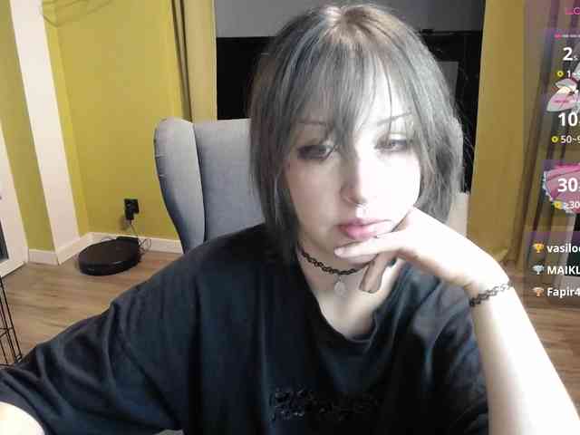 RezeBomb webcam
