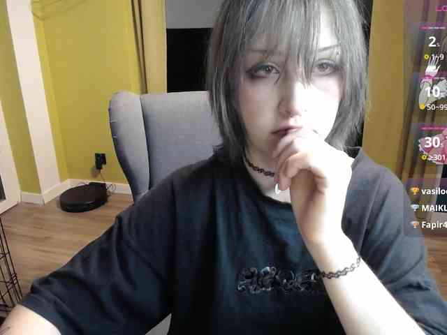 RezeBomb webcam