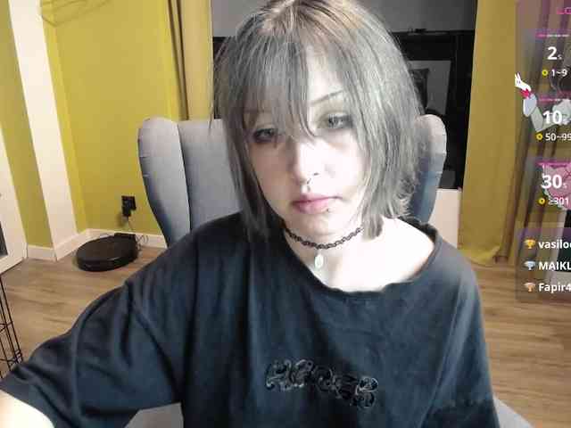 RezeBomb webcam