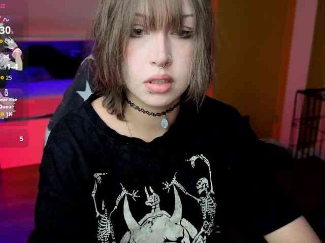 RezeBomb webcam