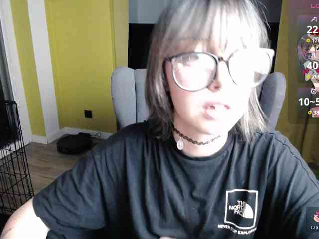 RezeBomb webcam